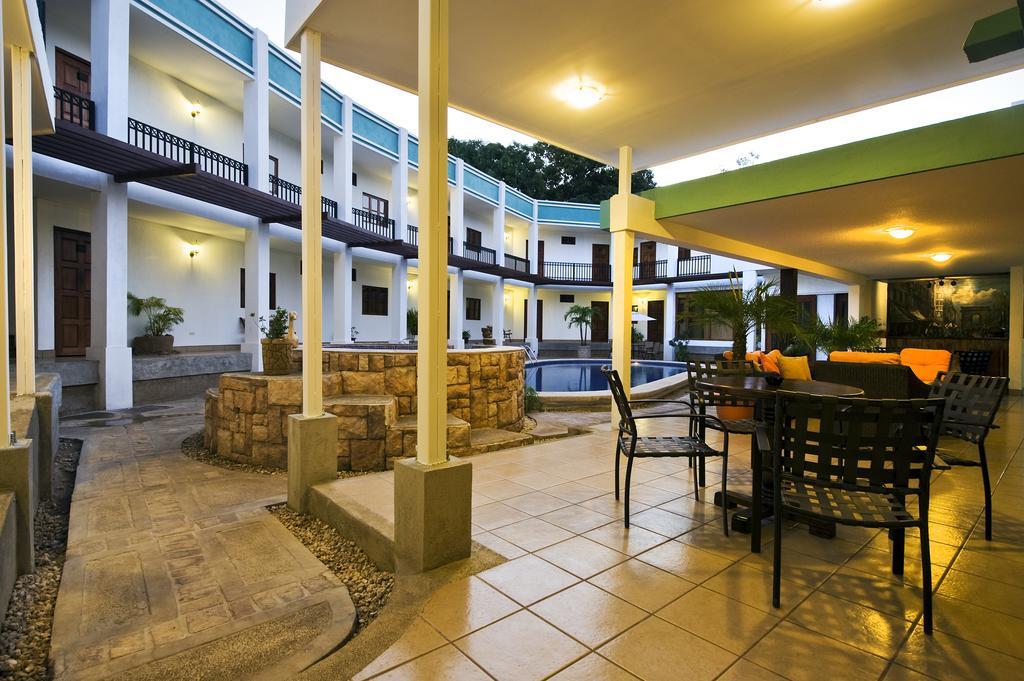 莫松特酒店 马那瓜湖 外观 照片